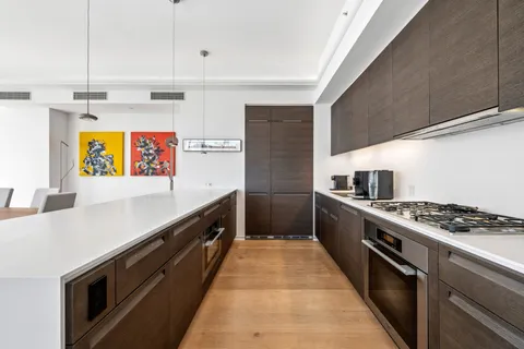 $6,100,000 | 515 West 23rd Street, Unit 10 | Chelsea