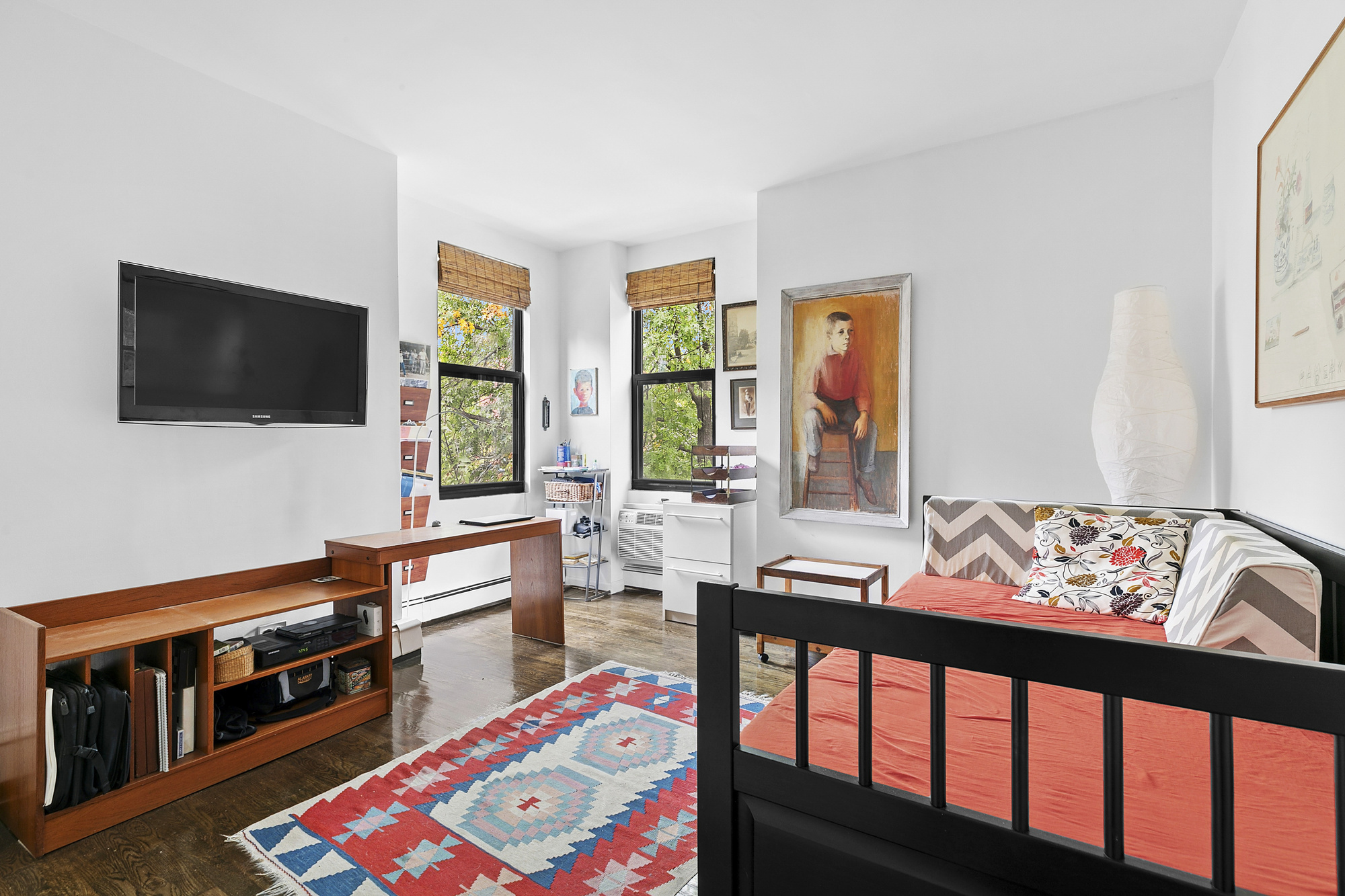 48 West 105th Street, Unit 2B Manhattan, NY 10025 - Photo 8 of 13