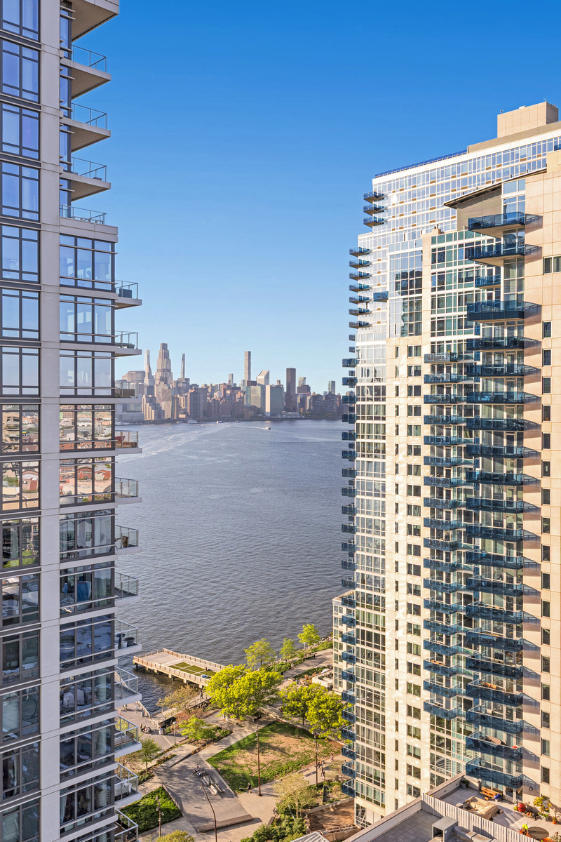 1 Northside Piers, Unit 24J Brooklyn, NY 11249 - Photo 12 of 16