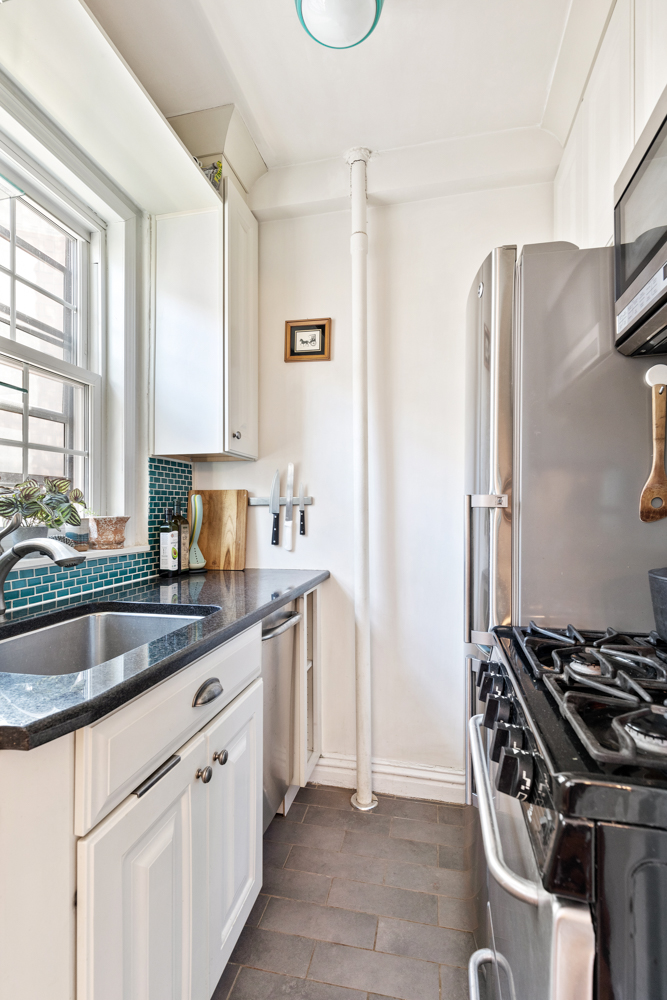 24 Monroe Place, Unit 8B Brooklyn, NY 11201 - Photo 5 of 16