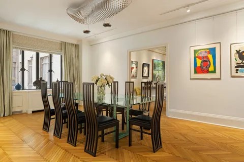 $3,200,000 | 145-146 Central Park West, Unit 2B | Upper West Side