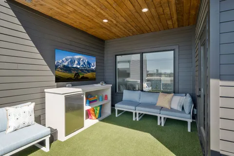 $1,175,000 | 1307 Baptist World Center Drive, Unit K, Nashville, TN 37207