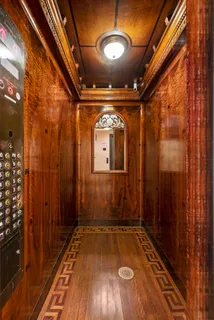 $720,000 | 339 East 58th Street, Unit 9A | Sutton Place