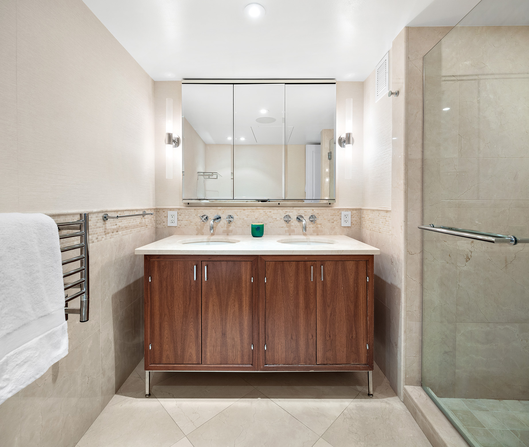 200 East 66th Street, Unit E707 Manhattan, NY 10065 - Photo 10 of 21