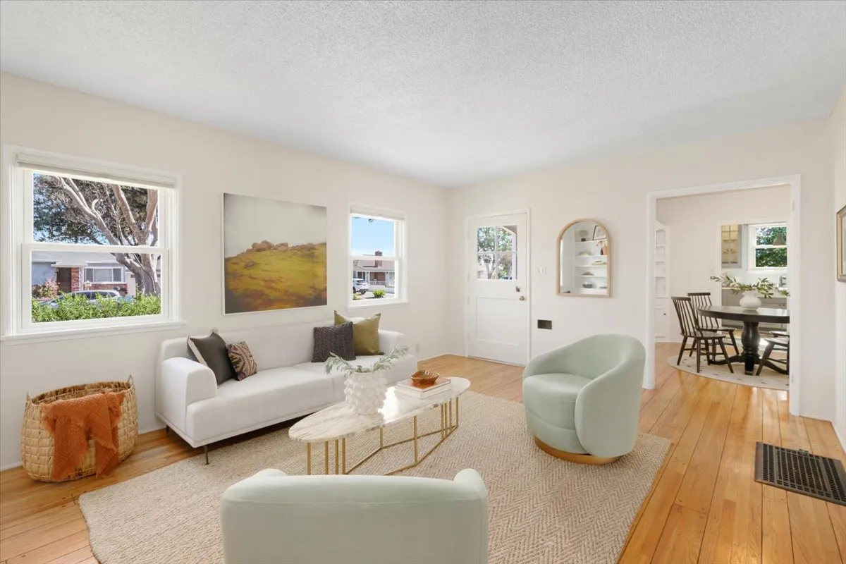 $975,000 | 1927 North Fairview Street, Burbank, CA 91505