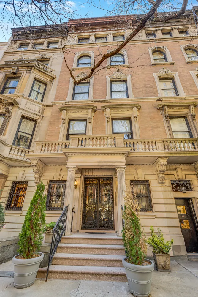 a front view of a building