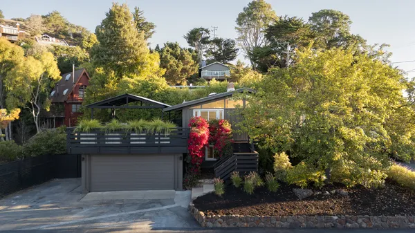 $2,450,000 | 214 Cleveland Court, Mill Valley, CA 94941