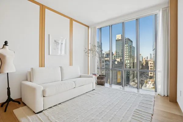 $30,000 | 565 Broome Street, Unit N18A | Hudson Square