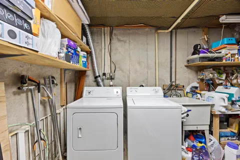 $390,000 | 20017 Spur Hill Drive, Gaithersburg, MD 20886