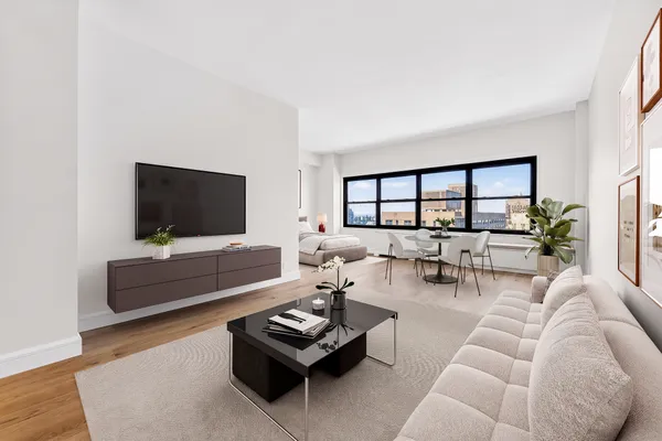 $675,000 | 160 West End Avenue, Unit 30M | Upper West Side
