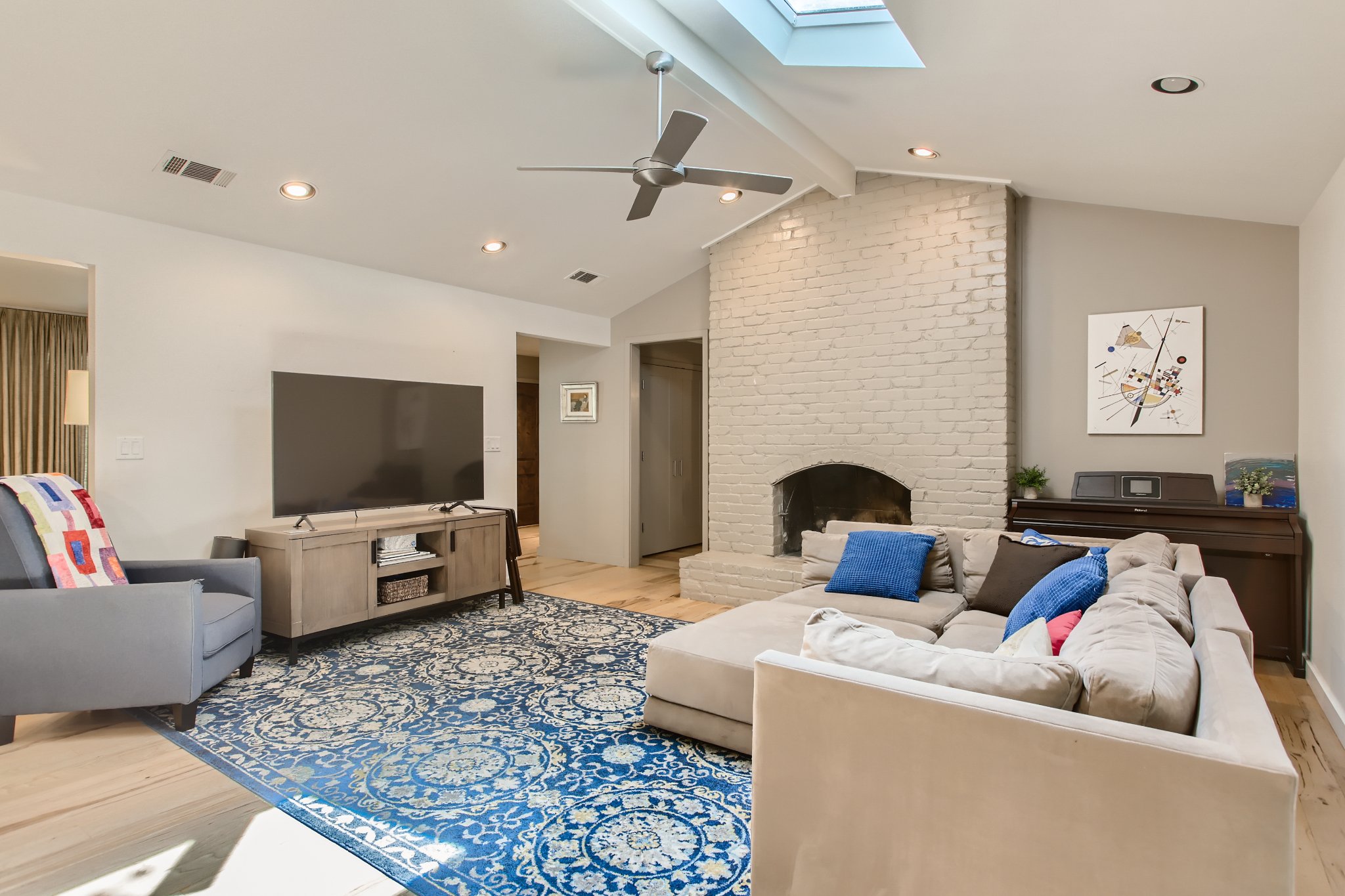 7203 Running Rope Austin, TX 78731 - Photo 9 of 20