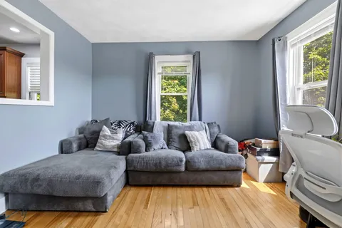 Contact Agent | 314 Water Street, Unit 6, Wakefield, MA 01880