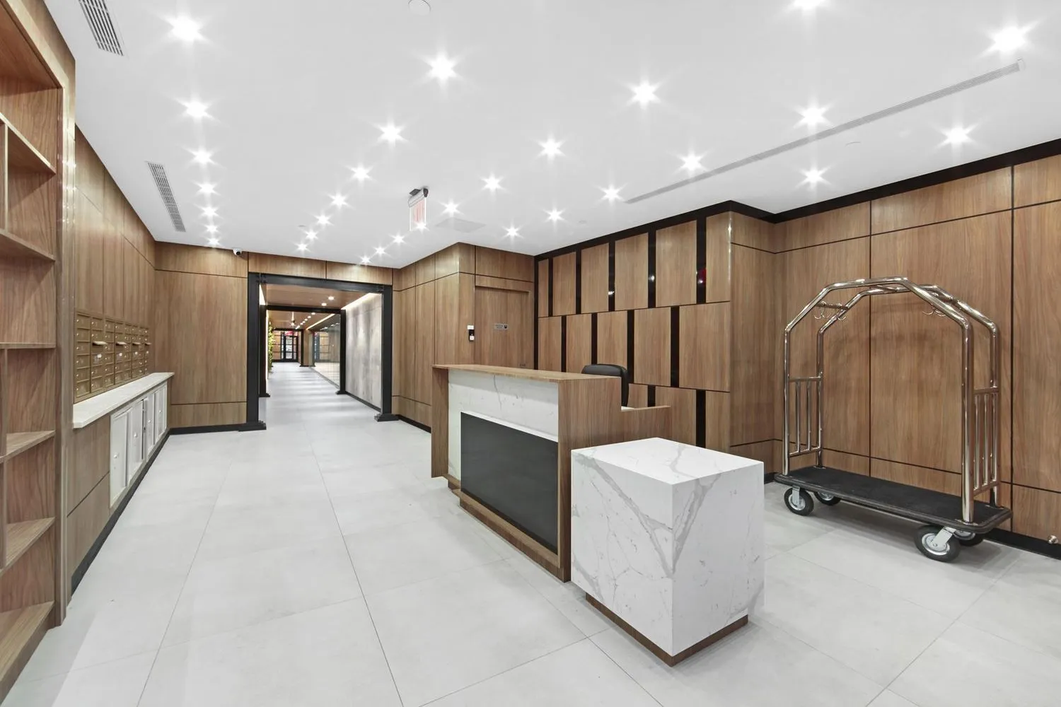 $3,700 | 37-26 32nd Street, Unit N4E | Long Island City