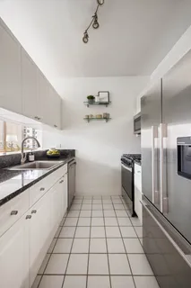 $1,350,000 | 400 East 90th Street, Unit 7D | Upper East Side
