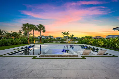 $1,895,000 | 12115 Waterstone Circle, Palm Beach Gardens, FL 33412