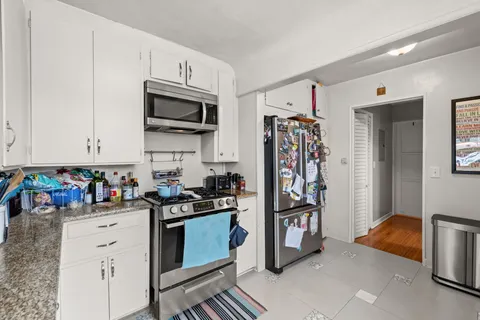 $1,395,000 | 9232 South 8th Avenue, Inglewood, CA 90305