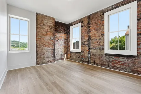 $899,000 | 3329 Liberty Avenue, Pittsburgh, PA 15201