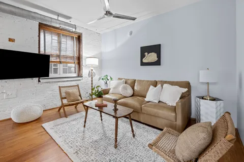 $215,000 | 104 West Madison Street, Unit 9, Baltimore, MD 21201