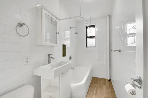 $575,000 | 779 Riverside Drive, Unit B35 | Washington Heights