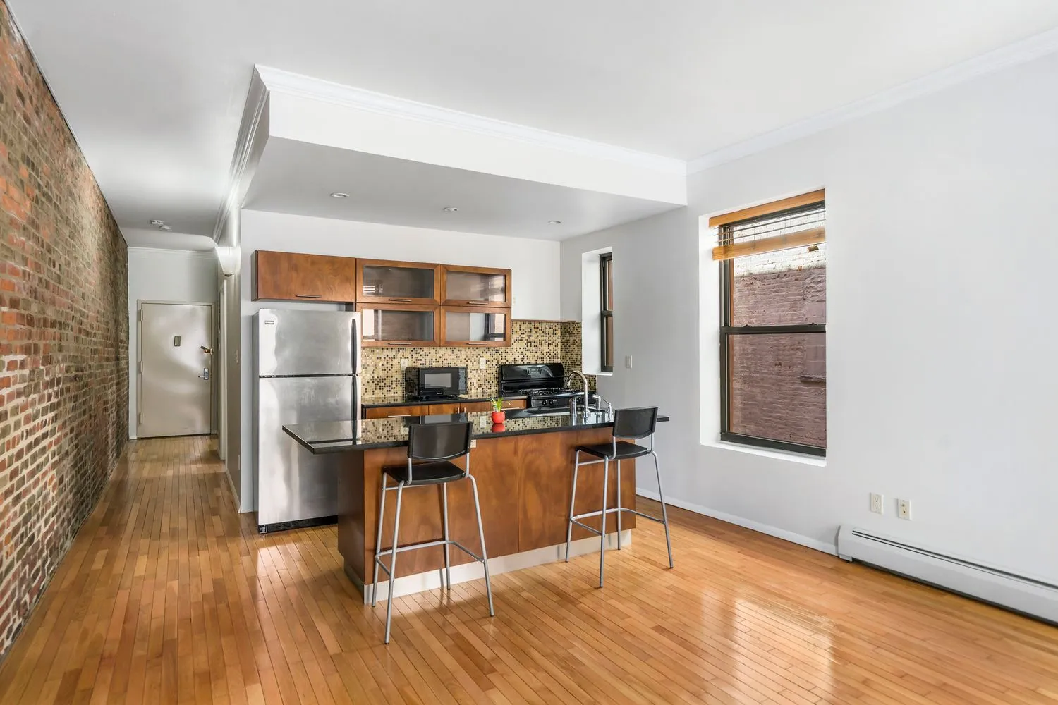 $2,800 | 277 Nostrand Avenue, Unit 3B | Bedford-Stuyvesant
