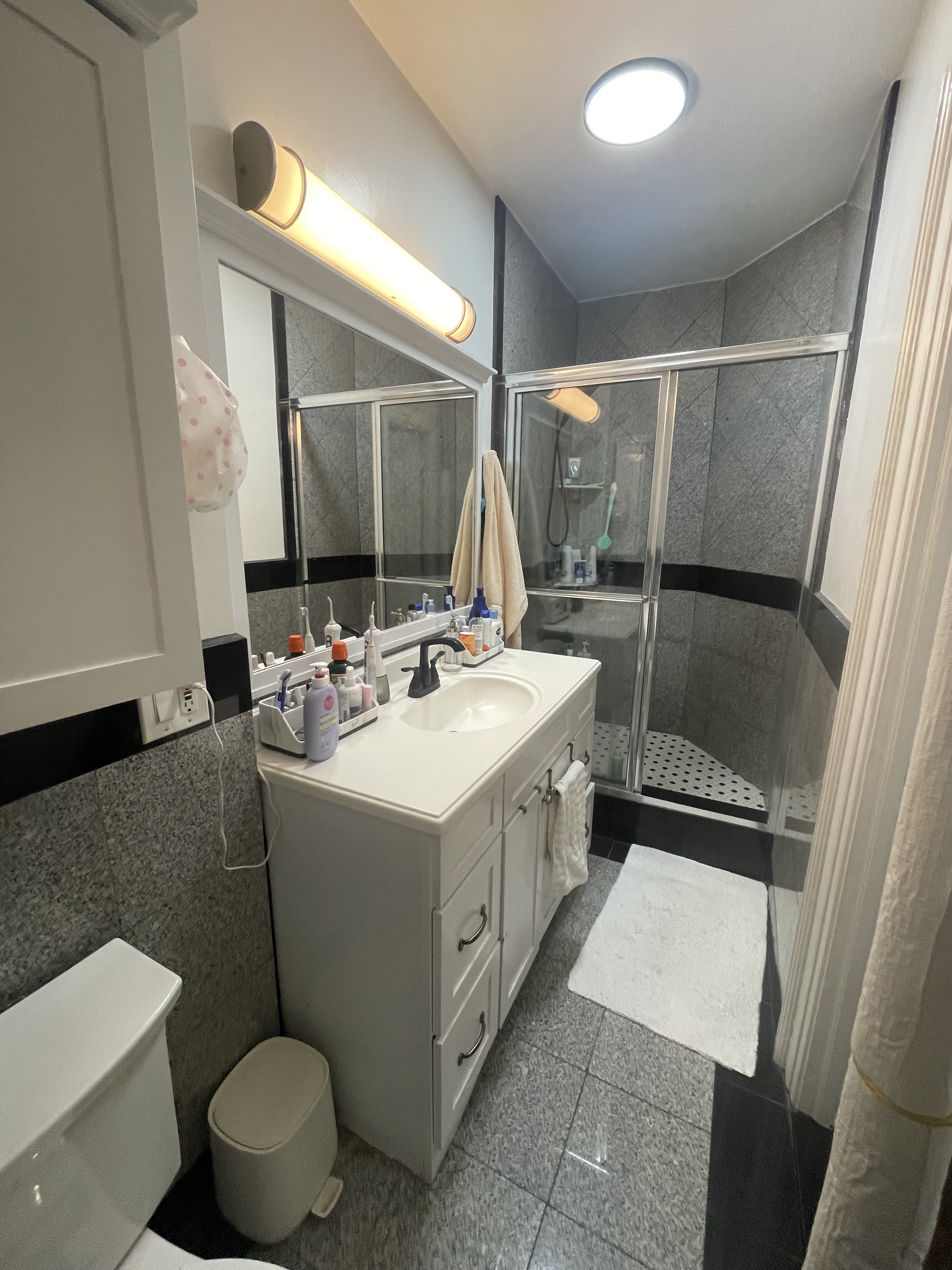 256 71st Street, Unit 2 Brooklyn, NY 11209 - Photo 6 of 6 a utility room with washer and dryer