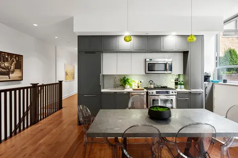 $1,250,000 | 432 West 52nd Street, Unit 1A | Hell's Kitchen
