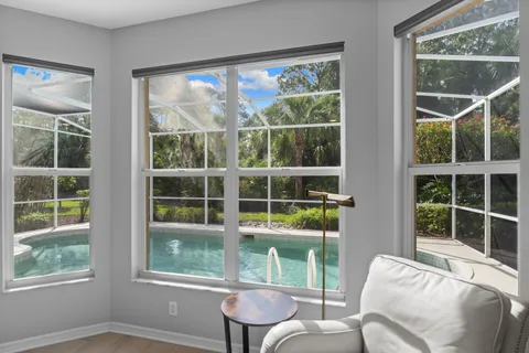 $995,000 | 1717 Winding Oaks Way, Naples, FL 34109