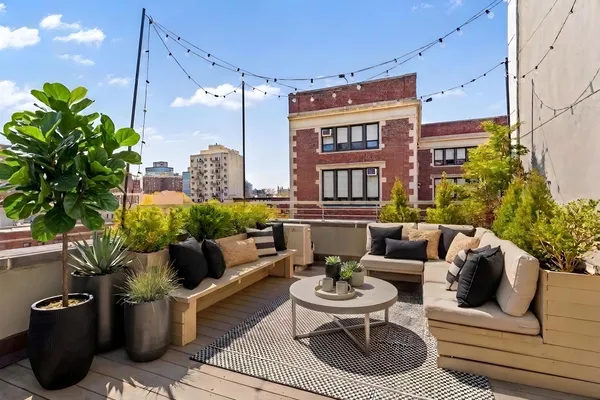 $1,550,000 | 335 Warren Street, Unit 401 | Boerum Hill