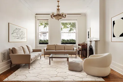 $7,900,000 | 128 East 92nd Street | Upper East Side