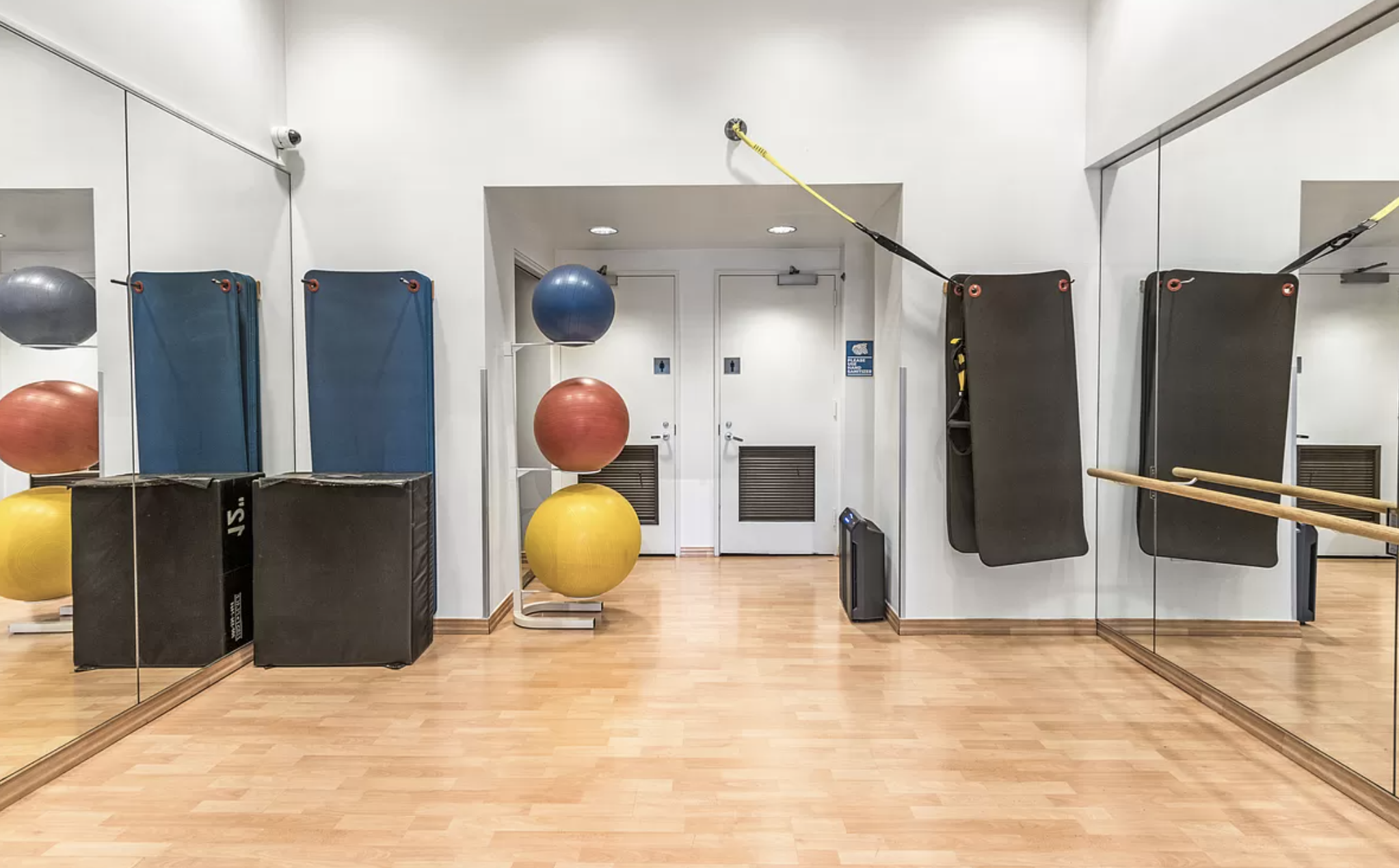 360 East 88th Street, Unit 34A Manhattan, NY 10128 - Photo 32 of 35 a view of kitchen with a sink and refrigerator