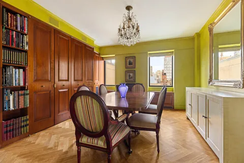 $3,750,000 | 530 East 76th Street, Unit 8CD | Lenox Hill