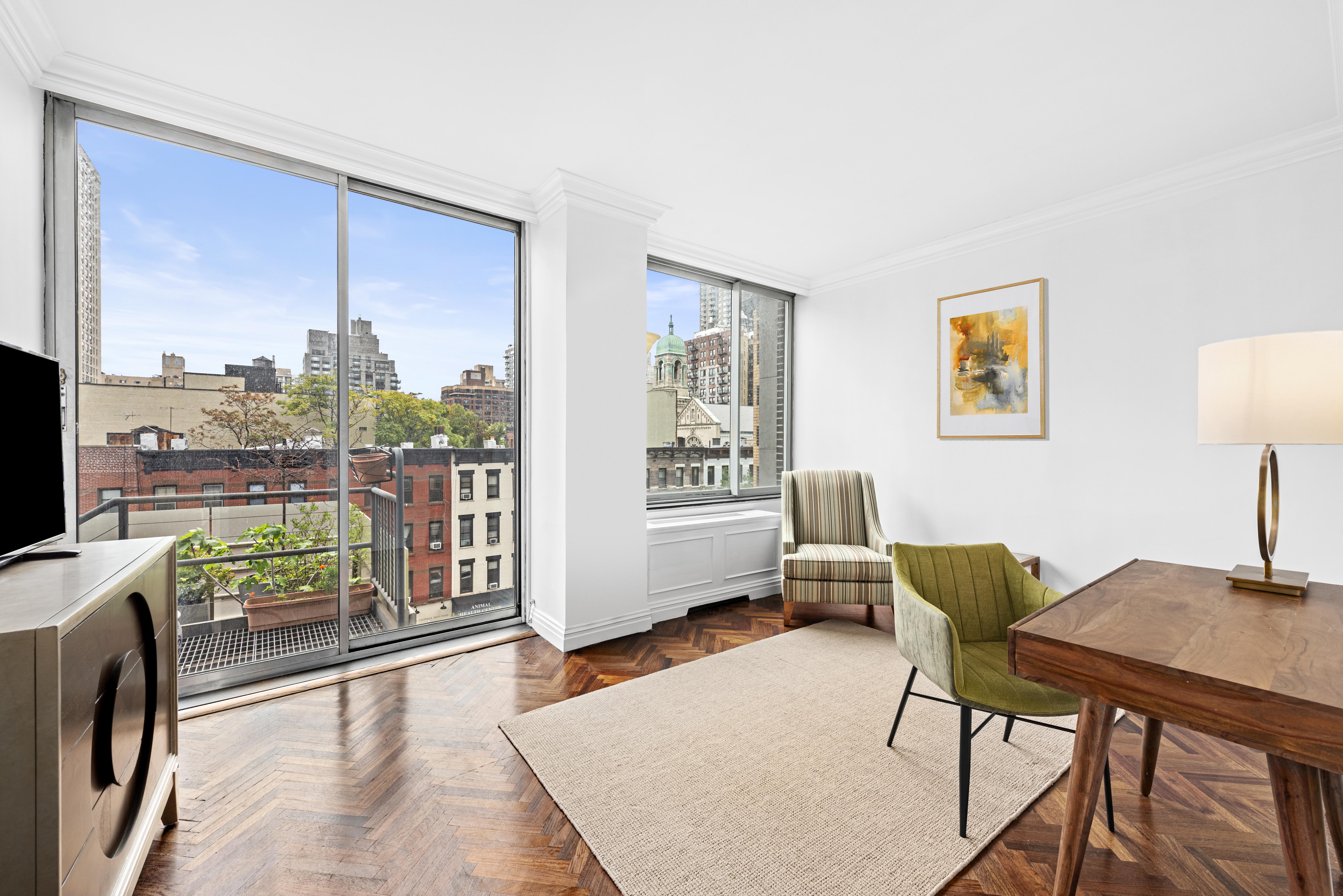 360 East 88th Street, Unit 4E Manhattan, NY 10128 - Photo 7 of 28