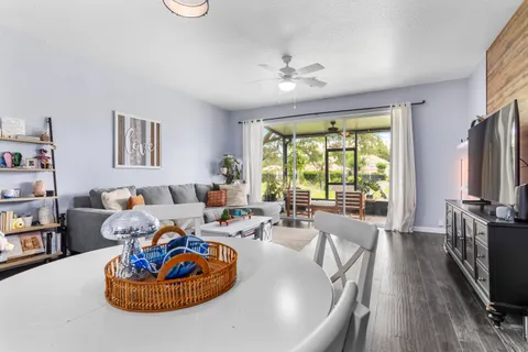 $290,000 | 3401 Shallot Drive, Unit 103, Orlando, FL 32835