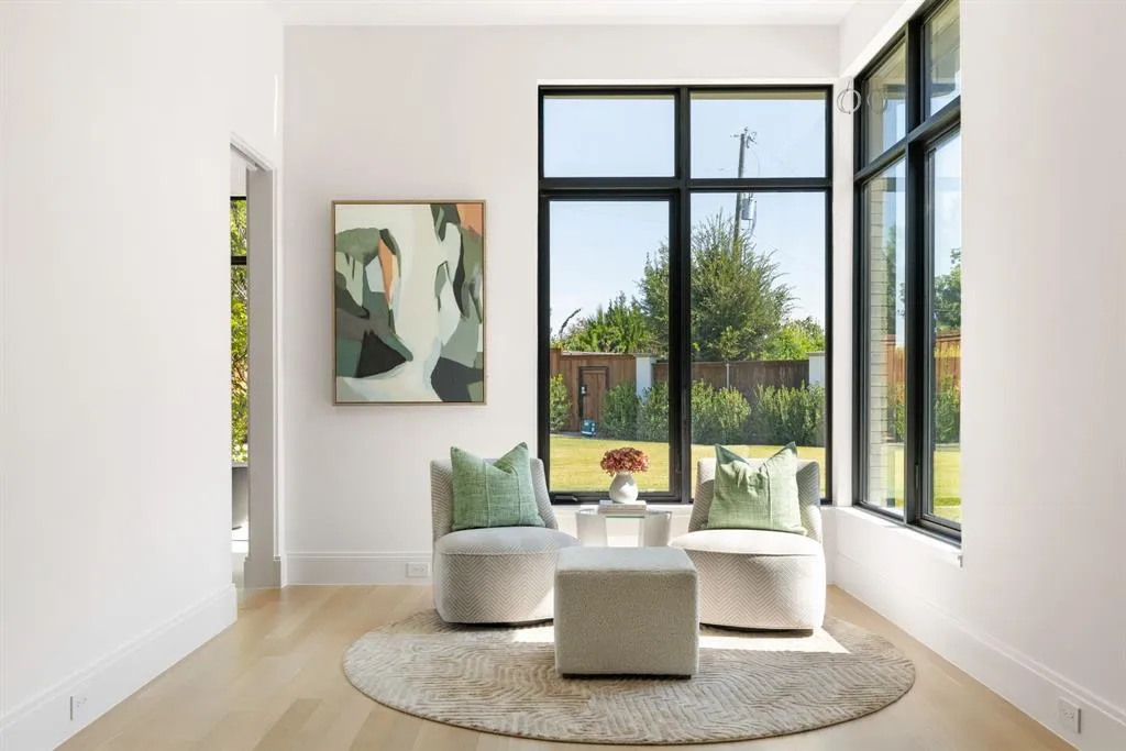 $8,495,000 | 4527 North Lindhurst Avenue, Dallas, TX 75229