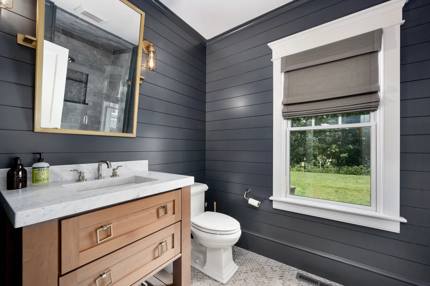 $2,700,000 | 239 Oxford Drive, Cotuit, MA 02635