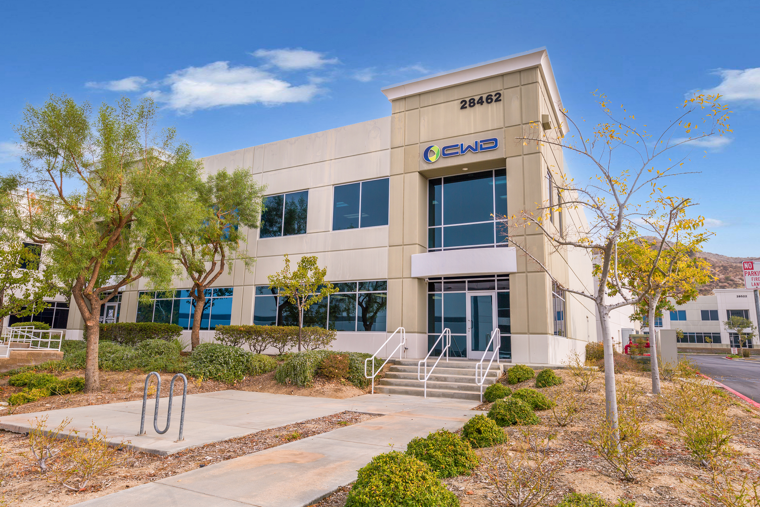 28462 Constellation Road Valencia, CA 91355 - Photo 3 of 15