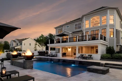$2,650,000 | 17 Walnut Hill Lane, Cohasset, MA 02025