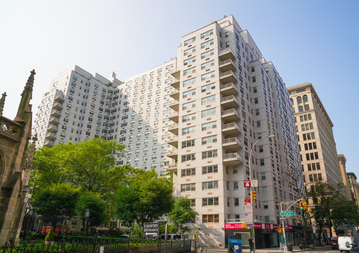 70 East 10th Street, Unit 1B Manhattan, NY 10003 - Photo 1 of 7 a front view of a building