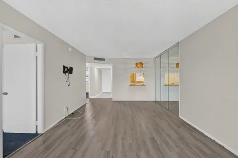 $225,000 | 4501 Northeast 21st Avenue, Unit 208, Fort Lauderdale, FL 33308
