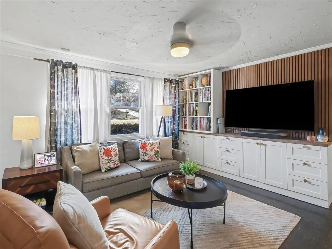 $395,000 | 3305 Pinecrest Drive, Raleigh, NC 27609