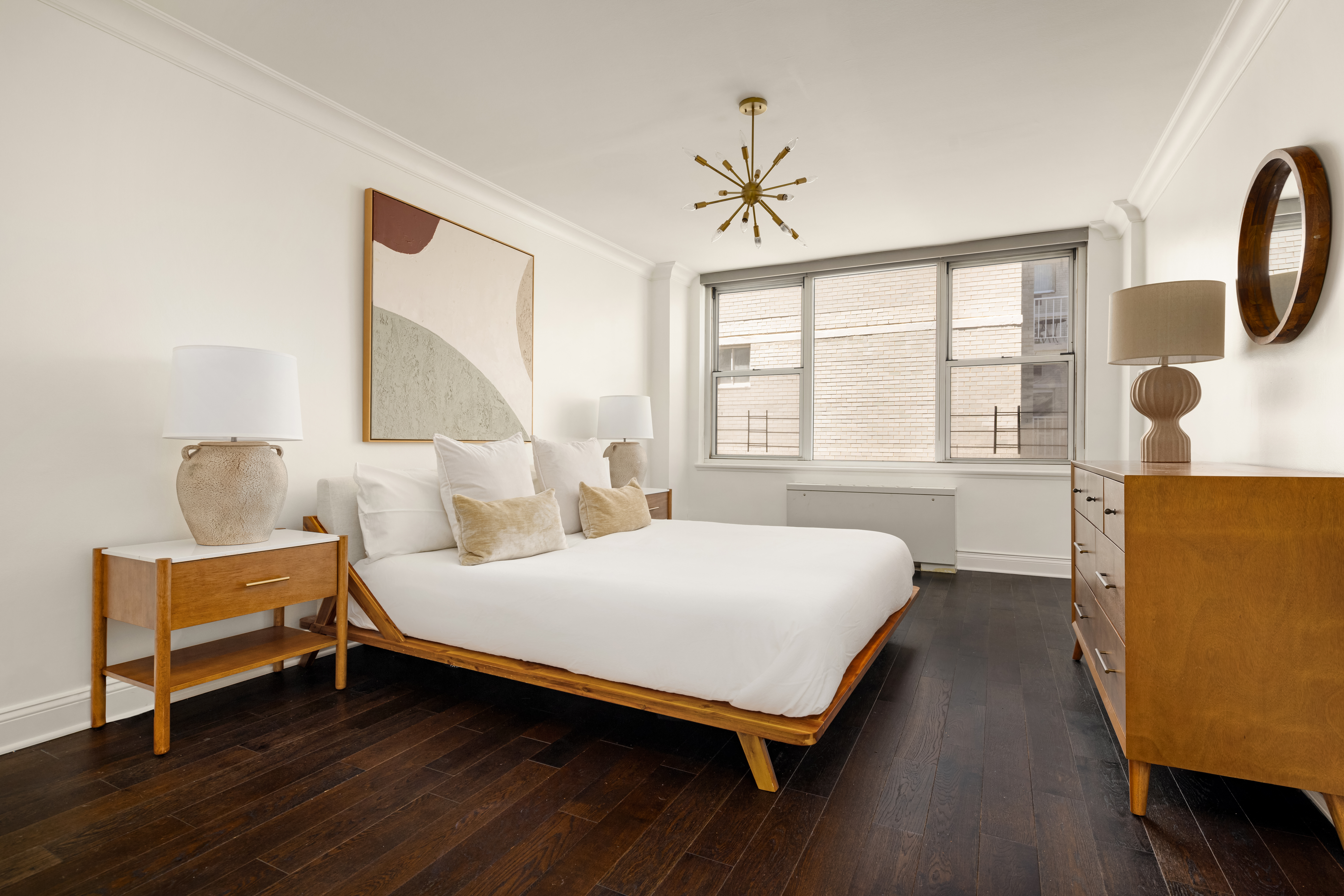 250 East 65th Street, Unit 10C Manhattan, NY 10065 - Photo 5 of 11