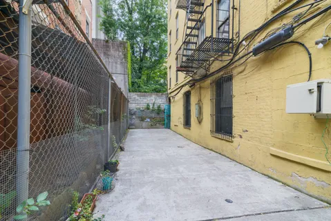 $428,800 | 517 West 144th Street, Unit 9 | Hamilton Heights