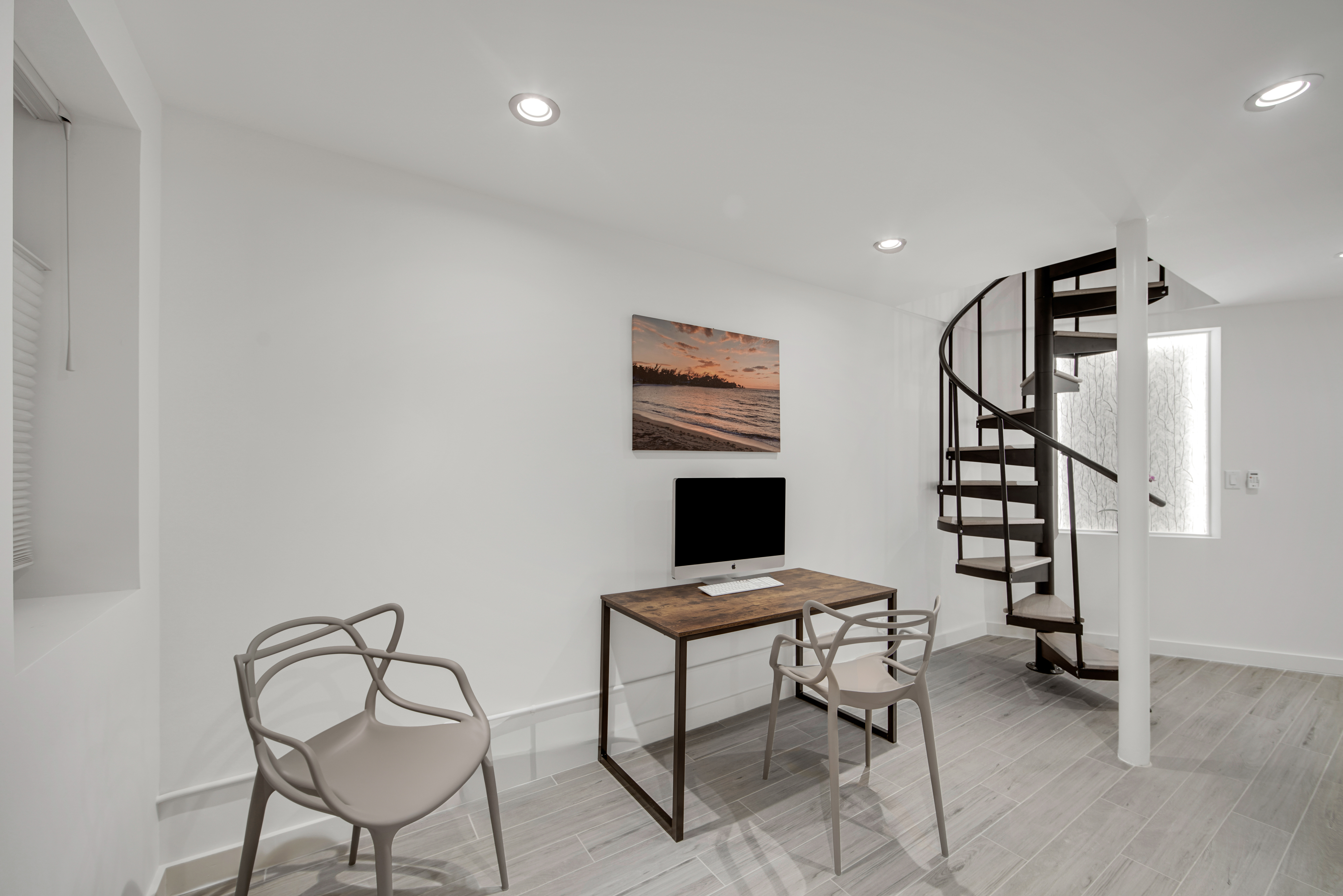 214 West 16th Street, Unit 1W Manhattan, NY 10011 - Photo 8 of 13 a view of a workspace with furniture