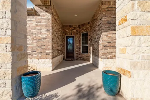 Contact Agent | 397 Barn Hl Loop, Dripping Springs, TX 78620