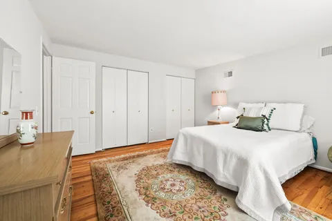 $1,350,000 | 3705 Templeton Place, Alexandria, VA 22304