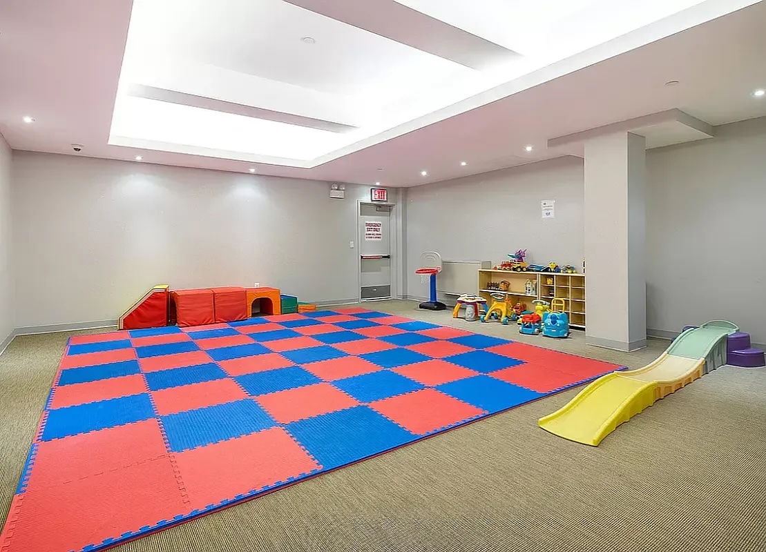 100 West 93rd Street, Unit 5K Manhattan, NY 10025 - Photo 11 of 12