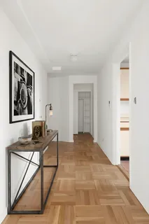 $565,000 | 50 King Street, Unit 9A | Hudson Square