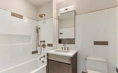 $2,250,000 | 305 East 51st Street, Unit 14F | Midtown East