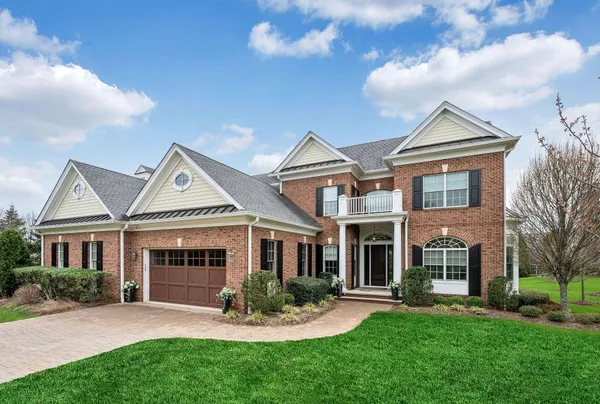 $2,295,000 | 117 Cortland Drive, Saddle River, NJ 07458