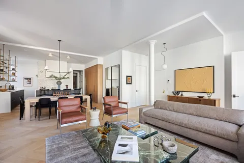 $4,395,000 | 48 East 13th Street, Unit 8B | Greenwich Village